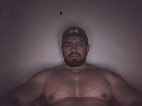 marcus002001 online show from August 4, 2026, 5:01 am