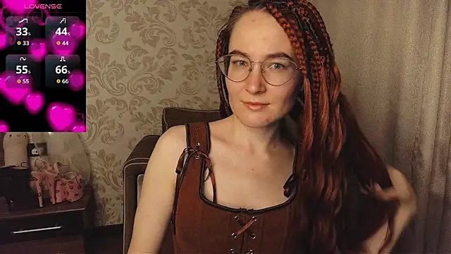 Snapshot of AgnesGraham chatting on September 23, 2025, 9:44 pm AgnesGraham online show from September 23, 2025, 9:44 pm