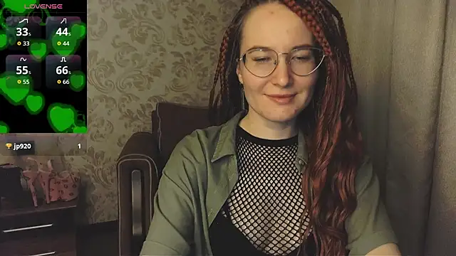 Snapshot of AgnesGraham chatting on September 21, 2025, 10:48 pm AgnesGraham online show from September 21, 2025, 10:48 pm