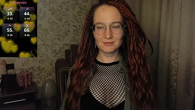 Snapshot of AgnesGraham chatting on September 29, 2025, 10:04 pm AgnesGraham online show from September 29, 2025, 10:04 pm