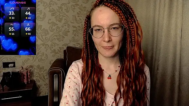 Snapshot of AgnesGraham chatting on September 16, 2025, 9:05 pm AgnesGraham online show from September 16, 2025, 9:05 pm