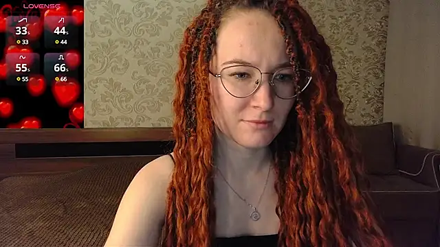 Snapshot of AgnesGraham chatting on March 16, 2025, 9:26 pm AgnesGraham online show from March 16, 2025, 9:26 pm