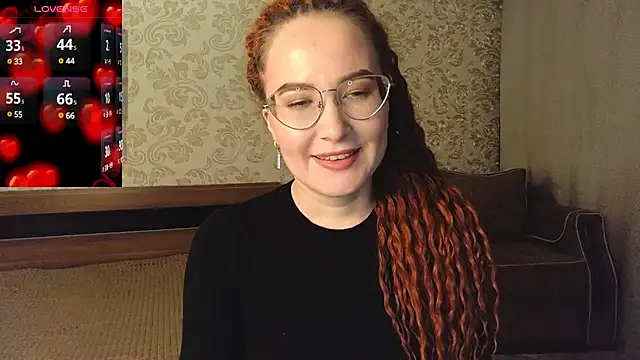 Snapshot of AgnesGraham chatting on February 21, 2025, 11:32 pm AgnesGraham online show from February 21, 2025, 11:32 pm