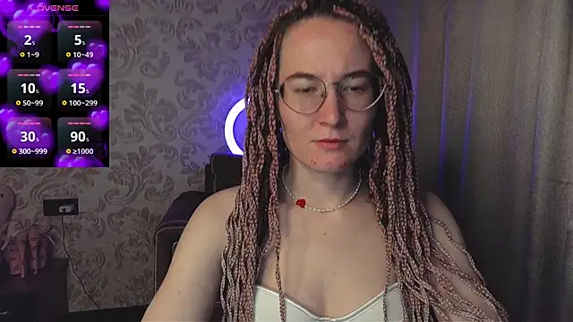 AgnesGraham online show from April 28, 2026, 10:36 pm