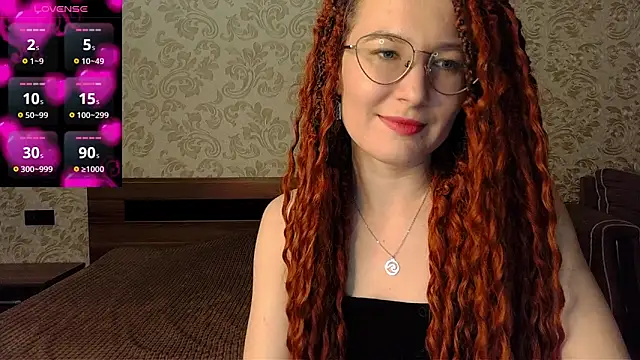 Snapshot of AgnesGraham chatting on March 17, 2025, 12:32 am AgnesGraham online show from March 17, 2025, 12:32 am