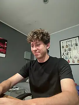 Snapshot of saint_not chatting on February 22, 2026, 10:44 pm saint not online show from February 22, 2026, 10:44 pm