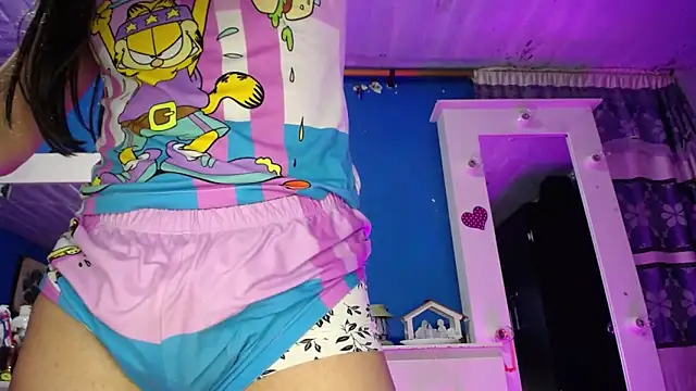 Lunahoney1 online show from February 17, 2026, 2:58 pm