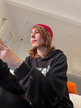 Snapshot of Evangelyne_1 chatting on November 26, 2025, 3:23 pm Evangelyne 1 online show from November 26, 2025, 3:23 pm