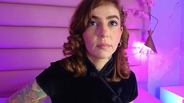 Snapshot of Evangelyne_1 chatting on January 7, 2026, 3:39 pm Evangelyne 1 online show from January 7, 2026, 3:39 pm