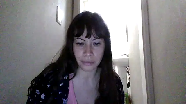 petitedoll29 online show from December 18, 2025, 9:18 pm