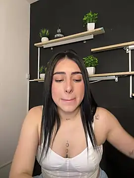 Snapshot of isabella_jade chatting on January 16, 2026, 10:25 pm isabella jade online show from January 16, 2026, 10:25 pm