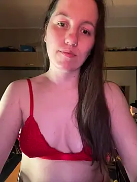 Nicole-Ray online show from March 10, 2025, 6:01 pm