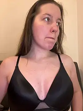 Nicole-Ray online show from January 21, 2025, 6:45 pm