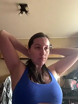 Nicole-Ray online show from March 4, 2025, 8:35 am