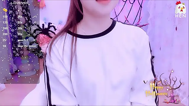 hen237 online show from October 22, 2025, 9:35 pm