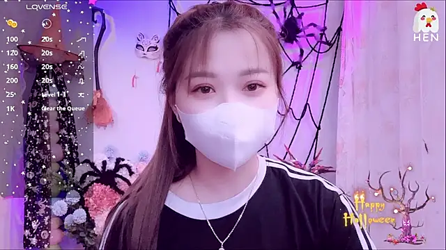 hen237 online show from October 23, 2025, 10:19 pm