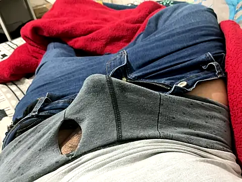 elvis0966 online show from December 5, 2025, 1:10 pm