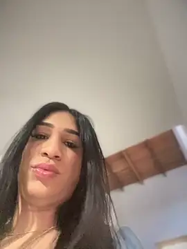 Ashly Miller online show from November 6, 2025, 7:40 pm