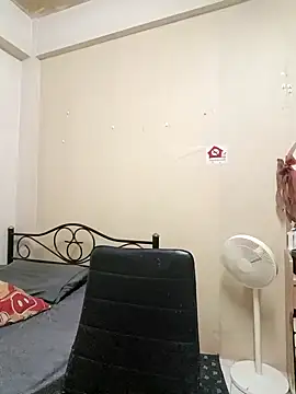 Snapshot of KinkyKit_May chatting on March 4, 2025, 3:26 pm KinkyKit May online show from March 4, 2025, 3:26 pm