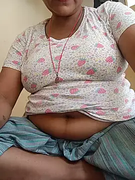 Lovly pari online show from July 31, 2026, 8:47 am