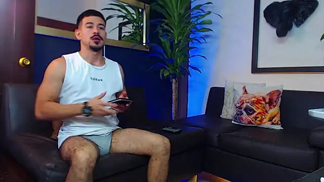 Snapshot of Markboyl chatting on January 14, 2025, 3:15 pm Markboyl online show from January 14, 2025, 3:15 pm