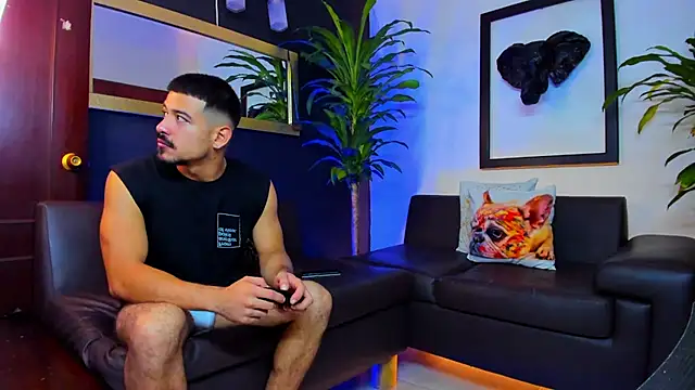 Snapshot of Markboyl chatting on January 16, 2025, 12:52 pm Markboyl online show from January 16, 2025, 12:52 pm