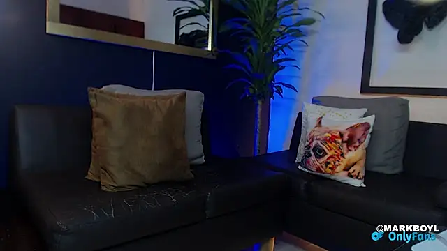 Snapshot of Markboyl chatting on December 14, 2024, 1:05 pm Markboyl online show from December 14, 2024, 1:05 pm