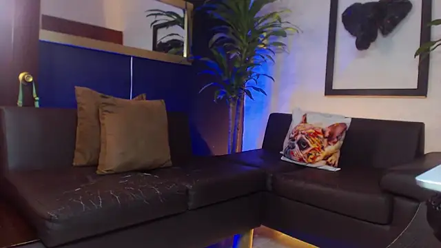 Snapshot of Markboyl chatting on March 17, 2025, 12:04 pm Markboyl online show from March 17, 2025, 12:04 pm