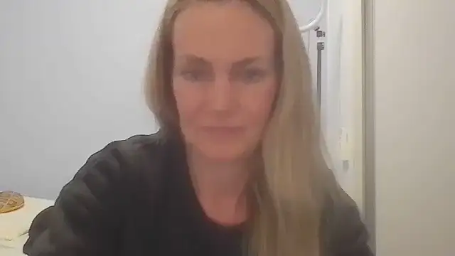 Annylove1 online show from July 22, 2026, 12:23 am