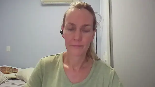 Annylove1 online show from March 16, 2026, 12:29 am