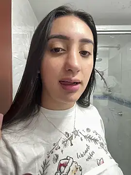 Hannahoff online show from November 22, 2025, 7:24 pm