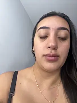 Hannahoff online show from November 4, 2025, 9:40 pm