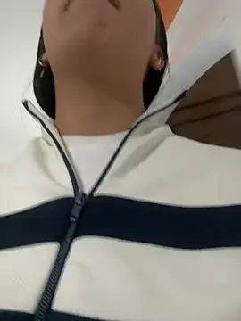 Hannahoff online show from February 1, 2025, 1:12 am