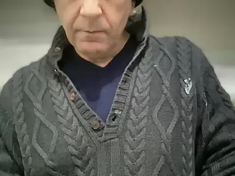 Snapshot of ALPHANDRE chatting on March 7, 2026, 8:21 am ALPHANDRE online show from March 7, 2026, 8:21 am