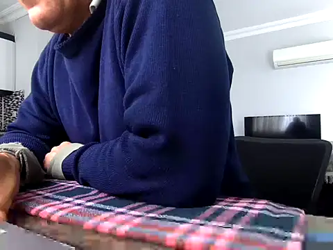 Snapshot of ALPHANDRE chatting on March 22, 2026, 6:26 am ALPHANDRE online show from March 22, 2026, 6:26 am