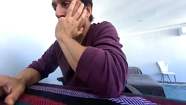 ALPHANDRE online show from November 14, 2025, 7:34 am