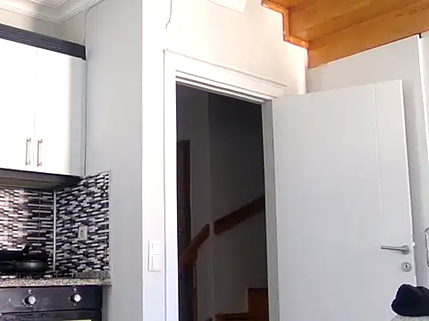 Snapshot of ALPHANDRE chatting on March 13, 2026, 7:46 am ALPHANDRE online show from March 13, 2026, 7:46 am