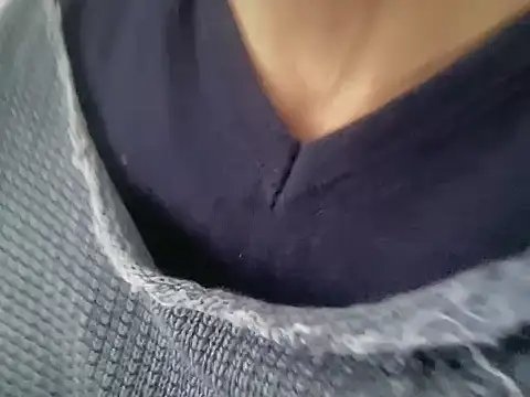 Snapshot of ALPHANDRE chatting on March 9, 2026, 7:23 am ALPHANDRE online show from March 9, 2026, 7:23 am