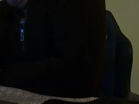 Snapshot of ALPHANDRE chatting on March 29, 2026, 7:26 pm ALPHANDRE online show from March 29, 2026, 7:26 pm