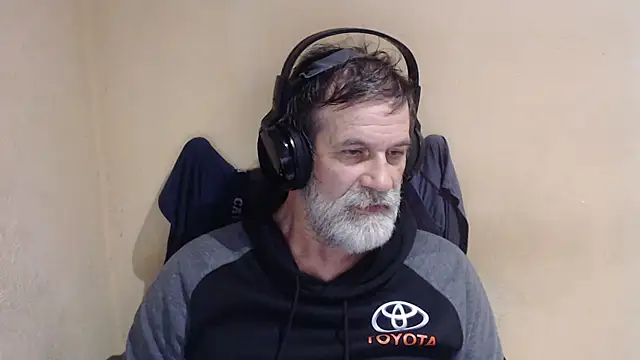 AlexNudo online show from October 22, 2025, 3:11 pm