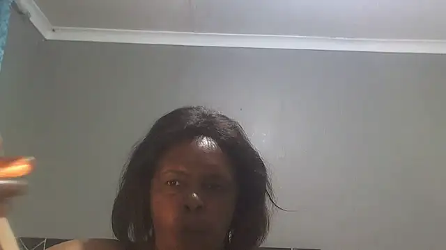 Rosehipsx76 online show from March 17, 2026, 5:38 pm