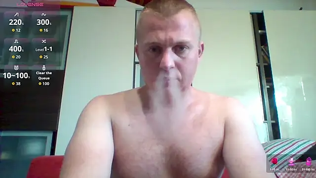 Matttthees online show from September 30, 2025, 6:19 am