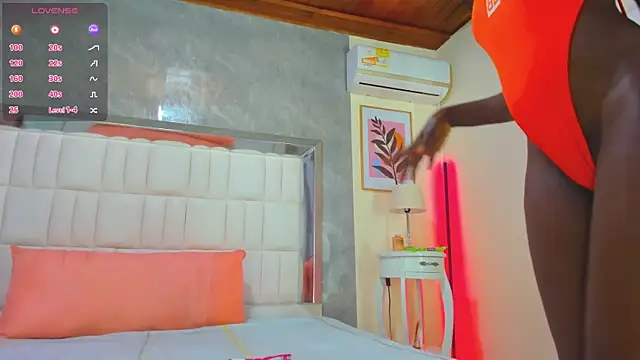 AlmaSean online show from June 18, 2026, 10:15 pm