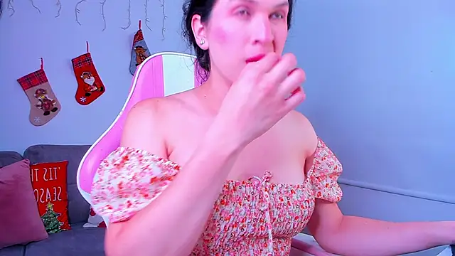 Ariana f online show from November 28, 2025, 5:02 pm