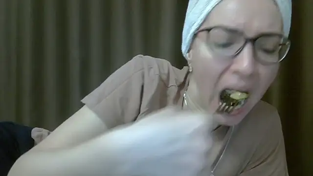 Ashleyspice online show from March 30, 2026, 6:04 am