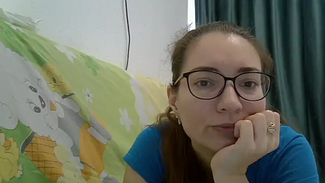 Ashleyspice online show from March 23, 2025, 7:53 am