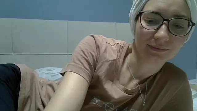 Ashleyspice online show from May 12, 2026, 8:21 am