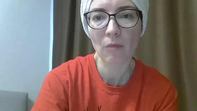 Ashleyspice online show from March 5, 2026, 6:43 am