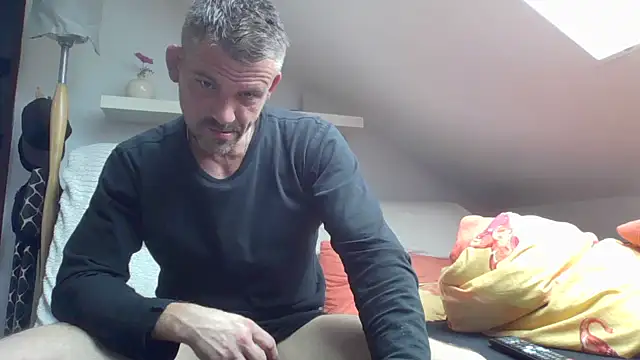 Snapshot of Cambitchboy chatting on March 14, 2026, 2:12 pm Cambitchboy online show from March 14, 2026, 2:12 pm