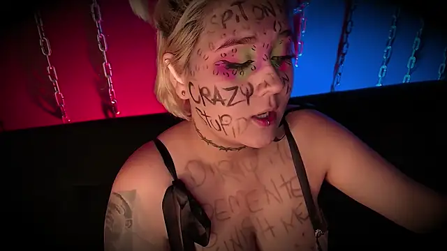 Laura takint online show from March 13, 2025, 10:10 pm